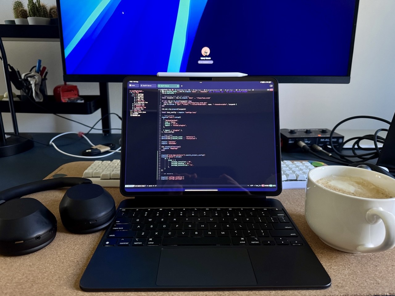 iPad Pro 13 с Magic Keyboard